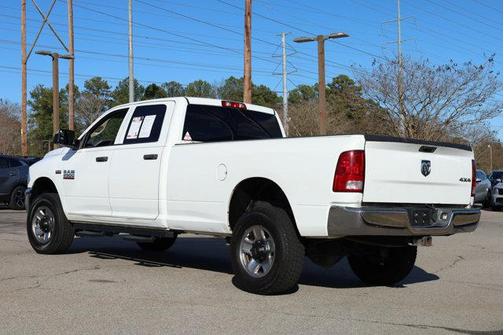 2017 RAM 2500 Tradesman Crew Cab 4x4 8' Box