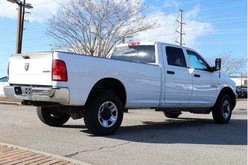 2017 RAM 2500 Tradesman Crew Cab 4x4 8' Box