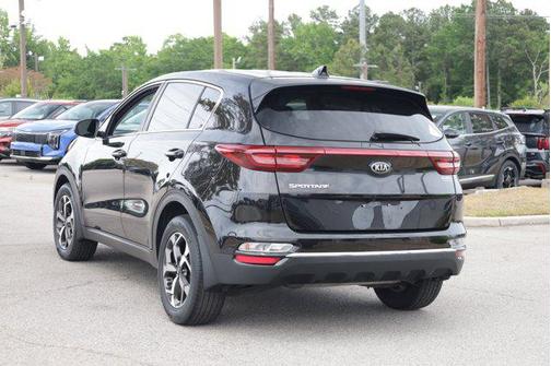 Black Cherry Pearl 2020 Kia Sportage LX