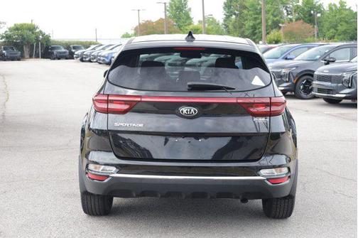 Black Cherry Pearl 2020 Kia Sportage LX