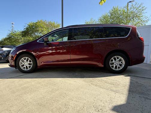 2020 Chrysler Voyager LXI
