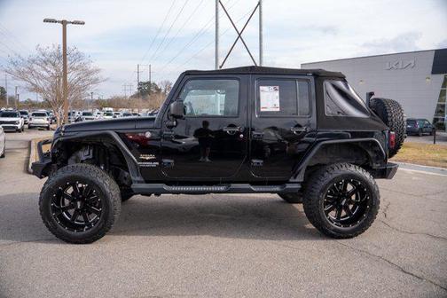 2015 Jeep Wrangler Unlimited Sahara