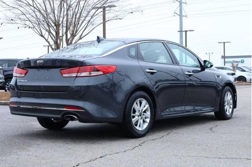 2017 Kia Optima LX