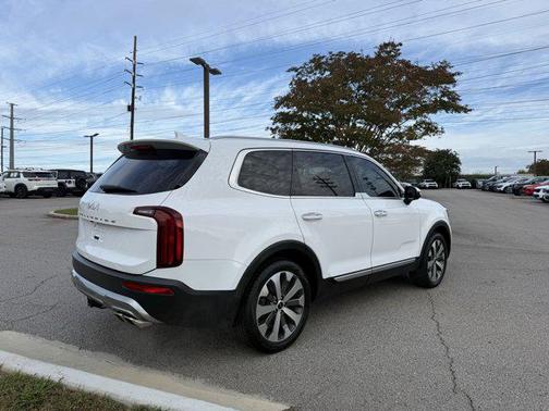 2022 Kia Telluride S