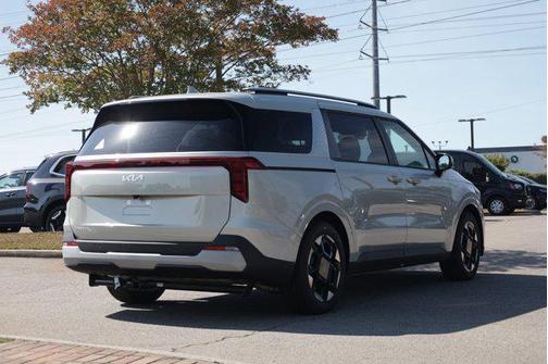 Ivory Silver 2026 Kia Carnival EX