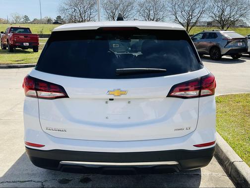 Summit White 2024 Chevrolet Equinox 1LT