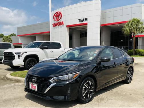 Super Black 2024 Nissan Sentra SV