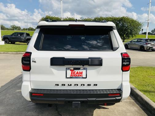 Ice Cap 2026 Toyota 4Runner SR5