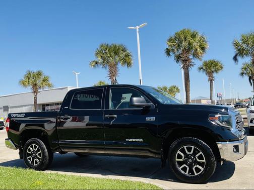 2020 Toyota Tundra SR5