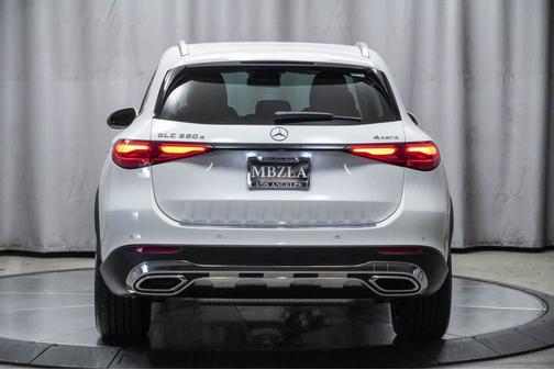 2025 Mercedes-Benz GLC 350e Base