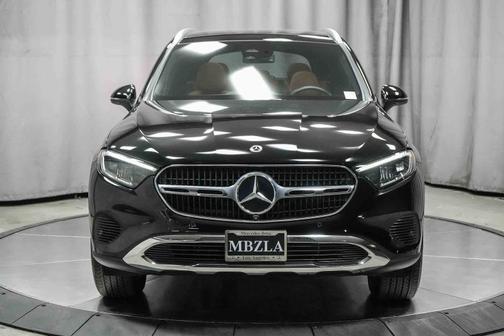 2023 Mercedes-Benz GLC 300 