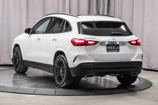 2025 Mercedes-Benz GLA 250 Base