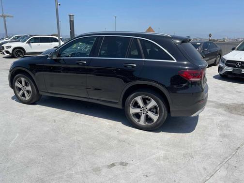 2022 Mercedes-Benz GLC 300 Base