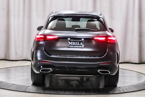2025 Mercedes-Benz GLC 350e 
