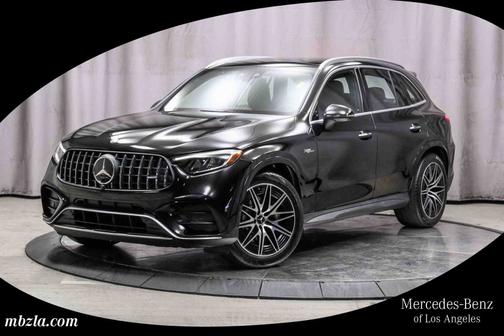 Black 2025 Mercedes-Benz GLC 300