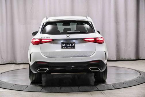 2023 Mercedes-Benz GLC 300 Base