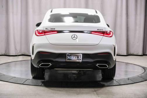 2024 Mercedes-Benz GLC 300 