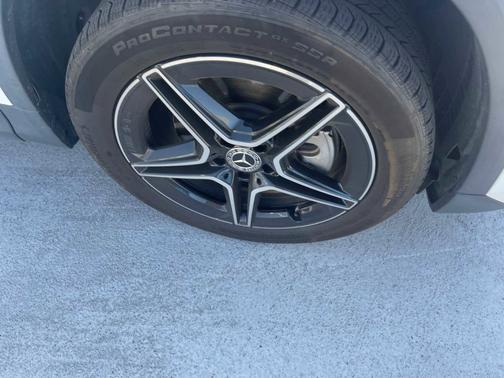 2022 Mercedes-Benz GLA 250 Base