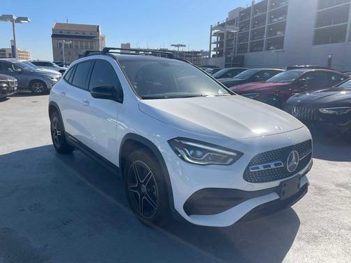 2022 Mercedes-Benz GLA 250 Base