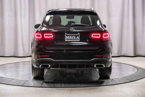 2022 Mercedes-Benz GLC 300 