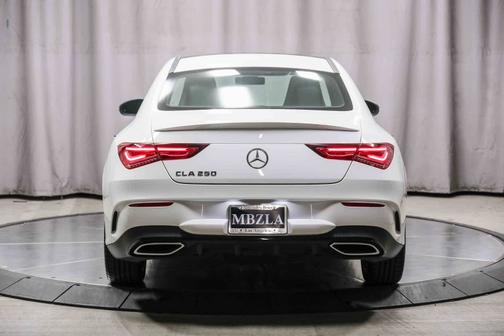 2023 Mercedes-Benz CLA 250 
