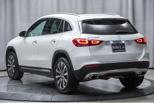2022 Mercedes-Benz GLA 250