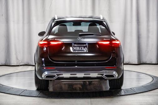 2025 Mercedes-Benz GLC 350e Base