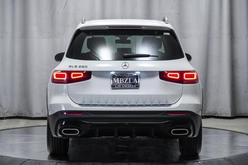 2022 Mercedes-Benz GLB 250