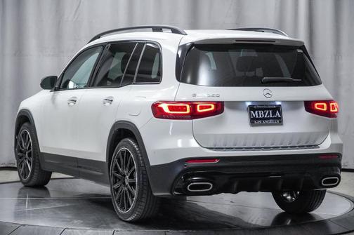 2022 Mercedes-Benz GLB 250