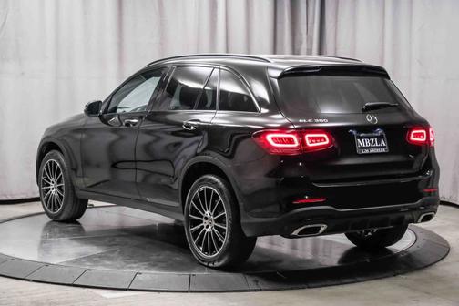 2022 Mercedes-Benz GLC 300 