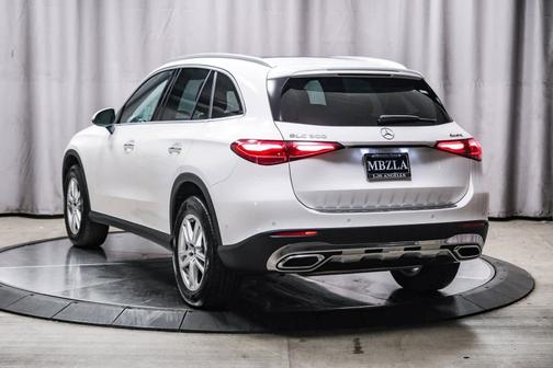 2025 Mercedes-Benz GLC 300 4MATIC