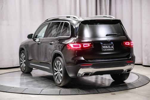 2023 Mercedes-Benz GLB 250 