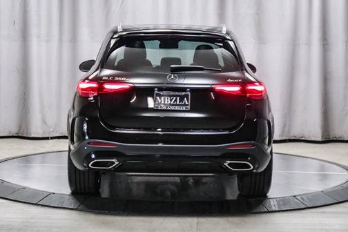 2025 Mercedes-Benz GLC 350e 