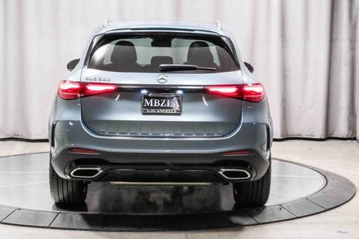 2025 Mercedes-Benz GLC 300 Base