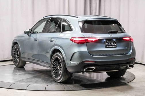 2025 Mercedes-Benz GLC 300 Base