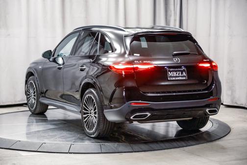 2025 Mercedes-Benz GLC 350e 