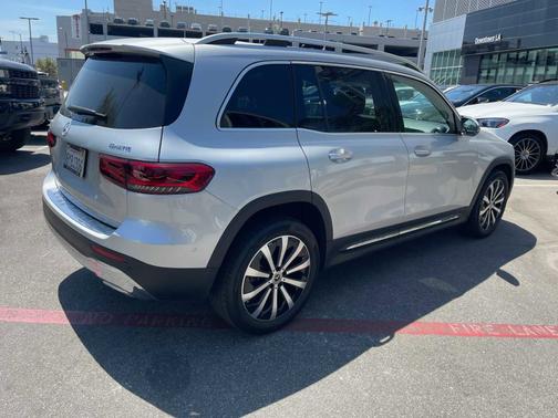2021 Mercedes-Benz GLB 250
