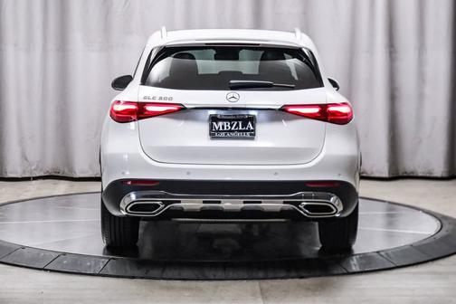 2025 Mercedes-Benz GLC 300 Base