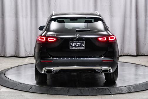 2021 Mercedes-Benz GLA 250 