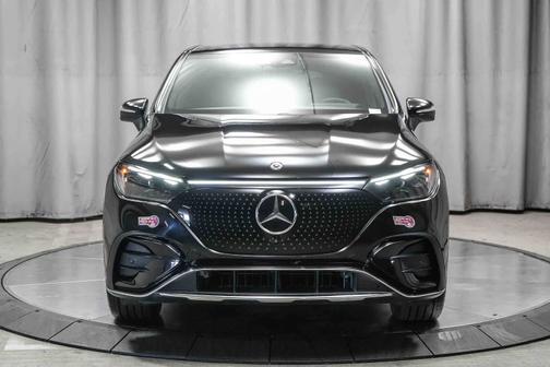 Obsidian Black Metallic 2023 Mercedes-Benz EQE 500 4MATIC