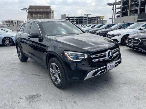 2021 Mercedes-Benz GLC 300 