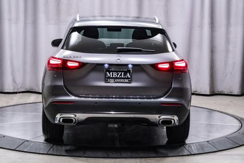 2025 Mercedes-Benz GLA 250 Base