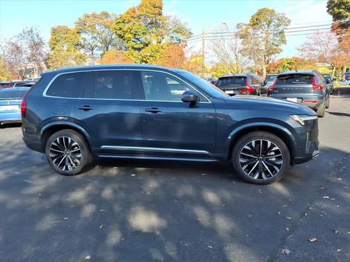 2025 Volvo XC90 B6 (2025.5) Plus 7-Seater