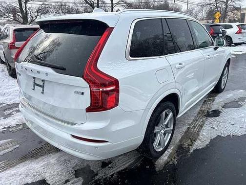 2023 Volvo XC90 Core
