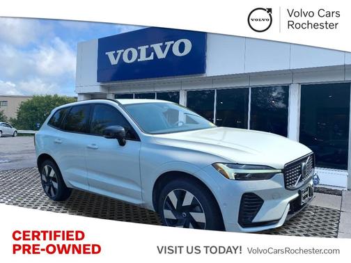 2024 Volvo XC60 Recharge Plug-In Hybrid T8 Plus Dark