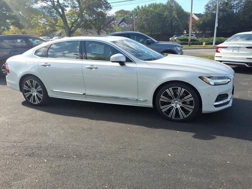 2022 Volvo S90 B6 AWD Inscription
