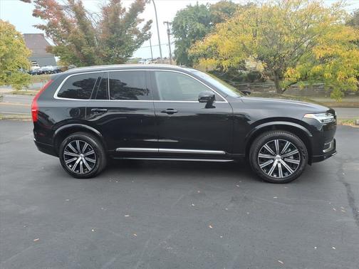 2024 Volvo XC90 B6 Plus Bright 7-Seater