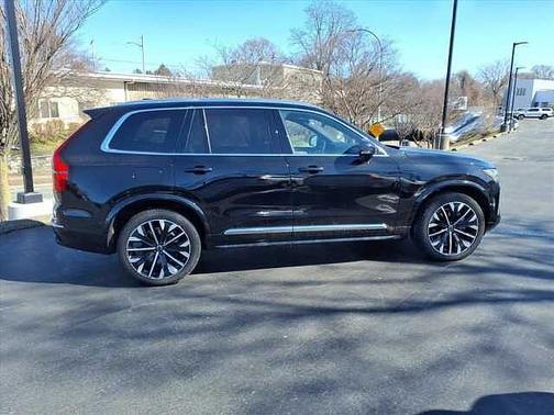 2025 Volvo XC90 Plus