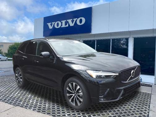 2025 Volvo XC60 B5 Core