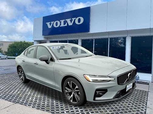 2024 Volvo S60 Core
